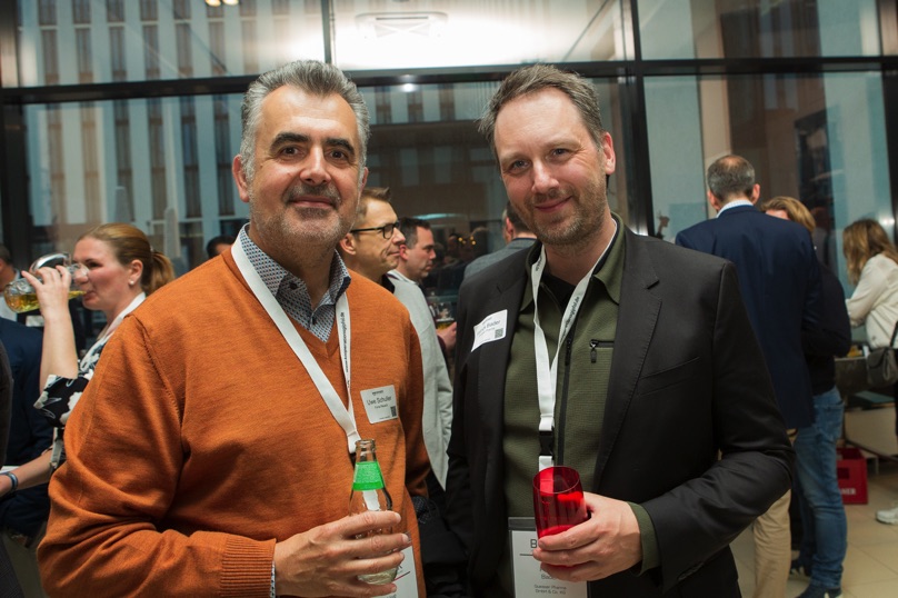 /images/slider-imgs-xs/036_Foto Loeffler_Weconact.jpg